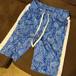 Men’s athletic shorts